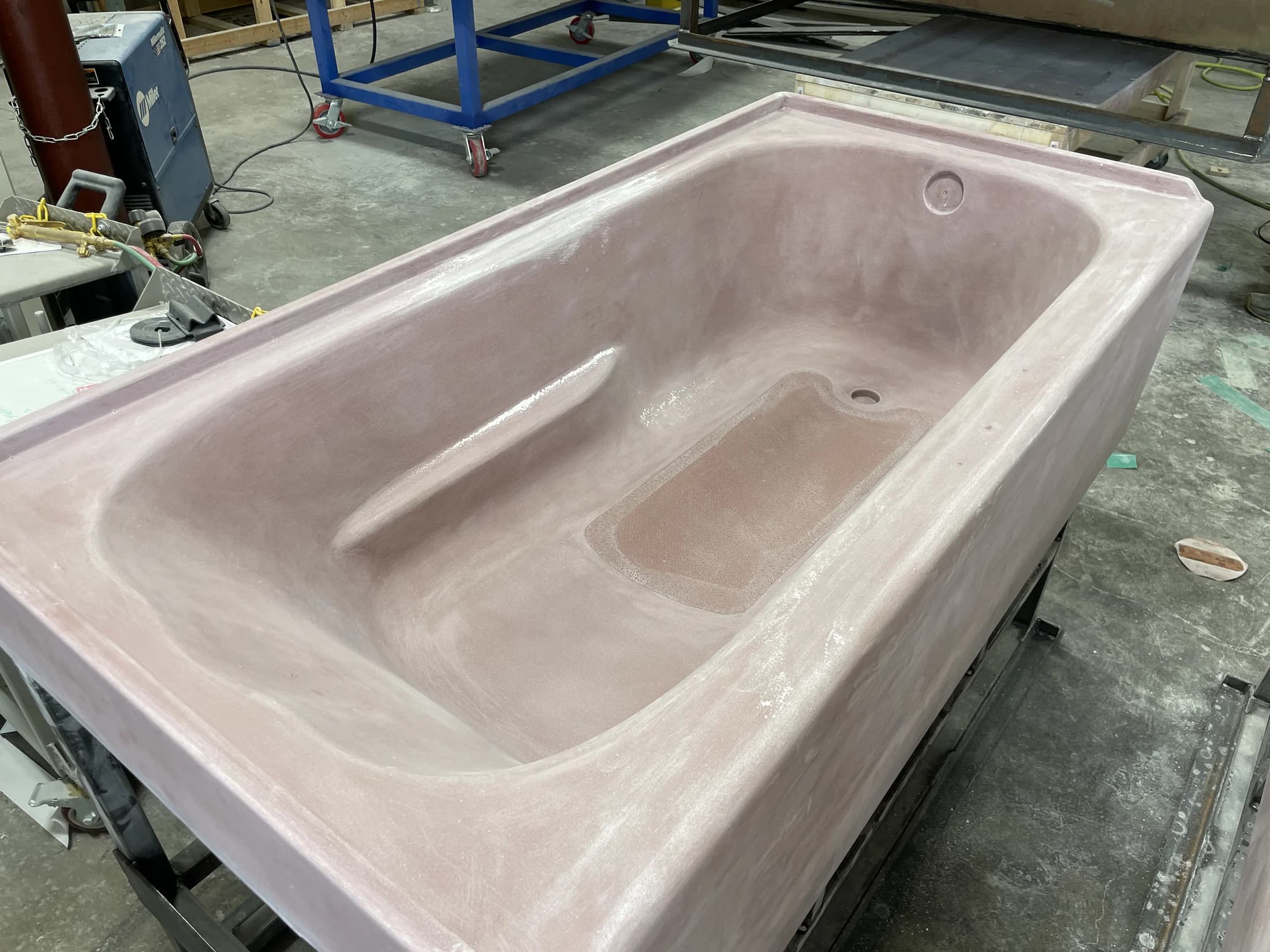Completed thermoforming bathtub mold in the Prestige shop